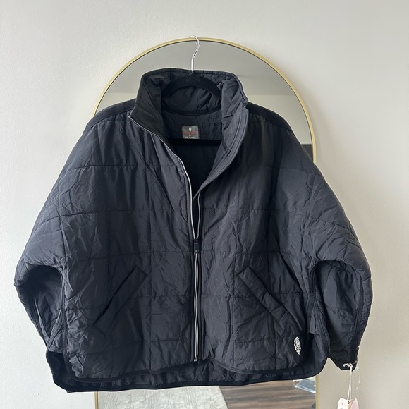 Pippa Packable Puffer Jacket - Picture 5 of 15